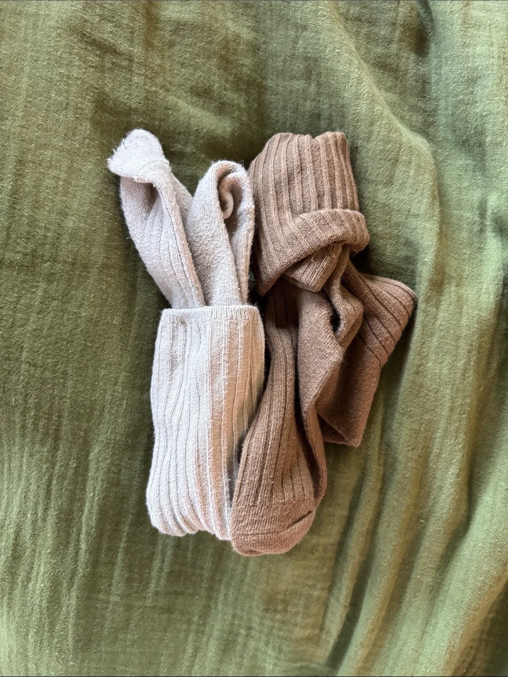 Bundle of 13 socks (vans, lululemon, old navy)